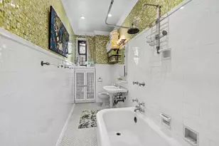 205 W 89th St, New York City, NY 10024 - Photo 10