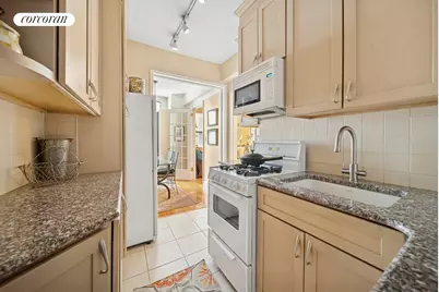 308 E 79th Street #7F, New York City, NY 10075 - Photo 4