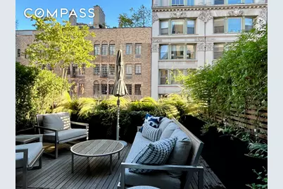 35 E 10th Street #4J, New York, NY 10003 - Photo 12