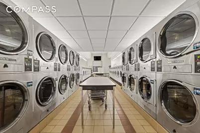 20 West Street #41D, New York City, NY 10004 - Photo 12