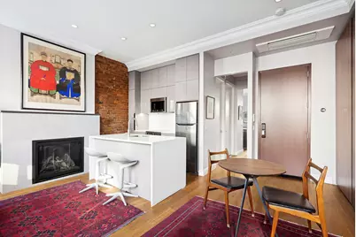 459 W 47th Street #2R, New York, NY 10036 - Photo 2