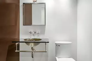 330 E 72nd St, New York City, NY 10021 - Photo 12