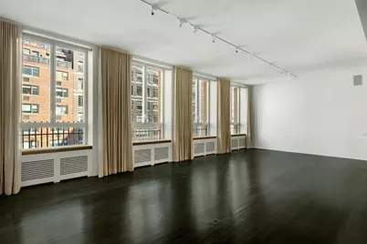 330 E 72nd Street #11, New York City, NY 10021 - Photo 2