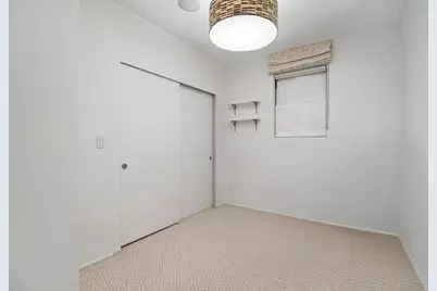 330 E 72nd Street #11, New York City, NY 10021 - Photo 12