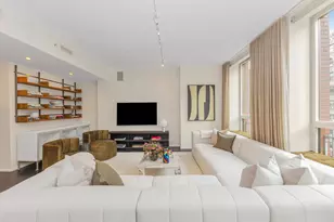 330 E 72nd St, New York City, NY 10021 - Photo 2