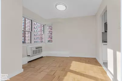 1175 York Avenue #5E, New York, NY 10065 - Photo 6