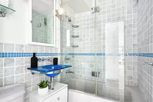 240 E 76th St, New York City, NY 10021 - Photo 4