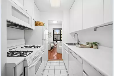 240 E 76th Street #14G, New York City, NY 10021 - Photo 4