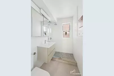 321 E 45th Street #7G, New York City, NY 10017 - Photo 6