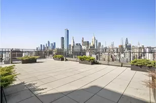 201 E 17th St, New York City, NY 10003 - Photo 6