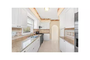 1465 Mayflower Ave, New York City, NY 10461 - Photo 6