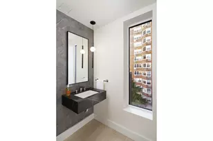 200 E 20th St, New York, NY 10003 - Photo 8