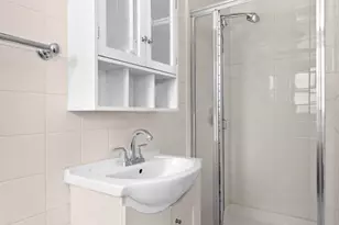 13 Denton Pl, New York City, NY 11215 - Photo 4