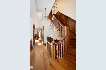 263 W 93rd Street, New York, NY 10025 - Photo 2