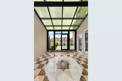 340 W 23rd Street, New York, NY 10011 - Photo 10