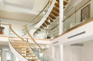 340 W 23rd St, New York City, NY 10011 - Photo 2