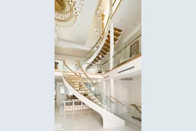 340 W 23rd Street, New York City, NY 10011 - Photo 2