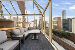 236 E 47th St, New York City, NY 10017 - Photo 14