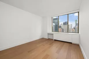 236 E 47th St, New York City, NY 10017 - Photo 10