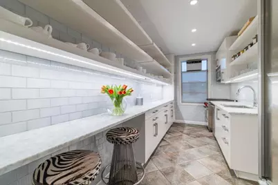 16 W 77th Street #5E, New York City, NY 10024 - Photo 10