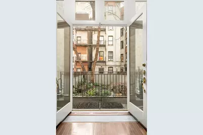 164 E 91st Street, New York City, NY 10128 - Photo 2