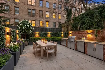 163 W 76th Street, New York City, NY 10023 - Photo 2