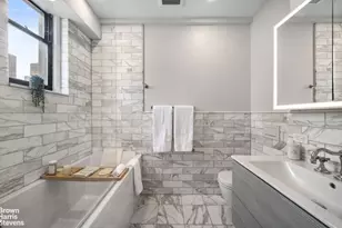 139 E 94th St, New York City, NY 10128 - Photo 6