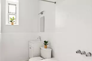 37-16 80th St, New York City, NY 11372 - Photo 8
