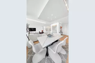 322 W 57th Street #51M1, New York City, NY 10019 - Photo 8