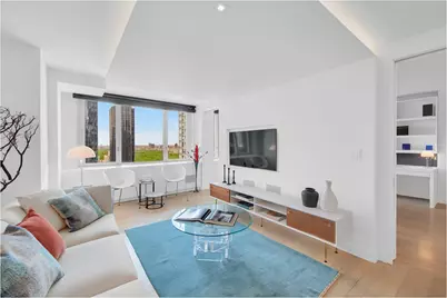 322 W 57th Street #51M1, New York City, NY 10019 - Photo 2