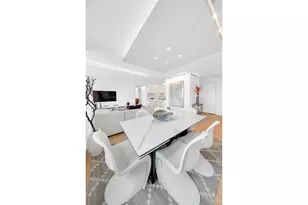 322 W 57th St, New York City, NY 10019 - Photo 8