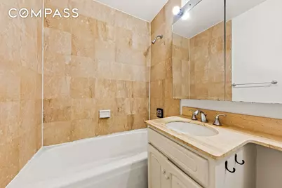 145 E 48th Street #14B, New York, NY 10017 - Photo 8