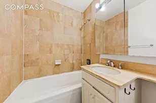 145 E 48th St, New York City, NY 10017 - Photo 8