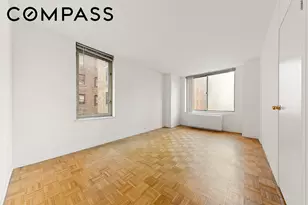 145 E 48th St, New York City, NY 10017 - Photo 2