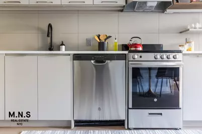 176 Woodward Avenue #101, New York City, NY 11385 - Photo 28