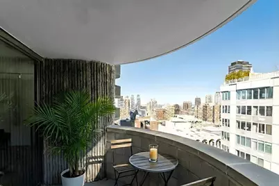 44 W 62nd Street #28C, New York, NY 10023 - Photo 4