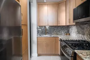 44 W 62nd St, New York City, NY 10023 - Photo 8