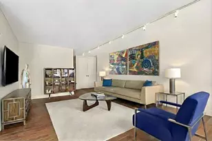 44 W 62nd St, New York, NY 10023 - Photo 2