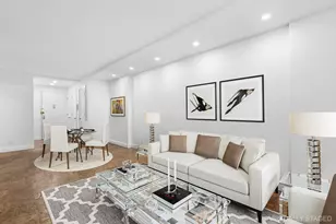 211 E 53rd St, New York City, NY 10022 - Photo 2