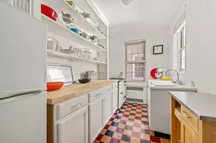 360 Clinton Ave, New York City, NY 11238 - Photo 10