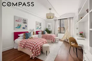 43 W 64th St, New York City, NY 10023 - Photo 16