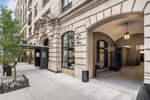 43 W 64th St, New York City, NY 10023 - Photo 18