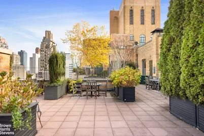 315 E 68th Street #13F, New York, NY 10065 - Photo 14