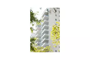 200 E 66th St, New York City, NY 10065 - Photo 2