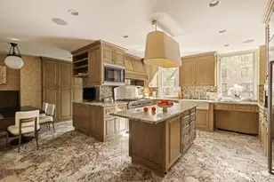 21 E 87th St, New York City, NY 10128 - Photo 8