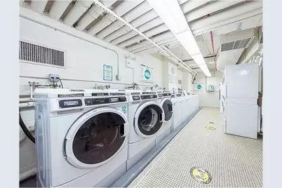 145 E 48th Street #5C, New York City, NY 10017 - Photo 14