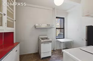 210 W 78th St, New York City, NY 10024 - Photo 10