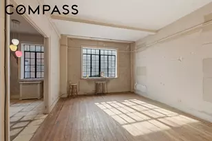 210 W 78th St, New York City, NY 10024 - Photo 2