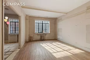 210 W 78th St, New York City, NY 10024 - Photo 2