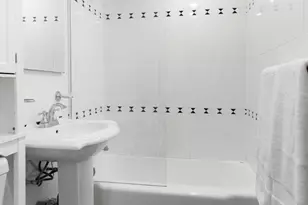 340 E 74th St, New York City, NY 10021 - Photo 6